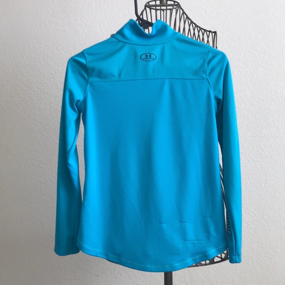UnderArmour long Sleeve - Picture 6 of 7